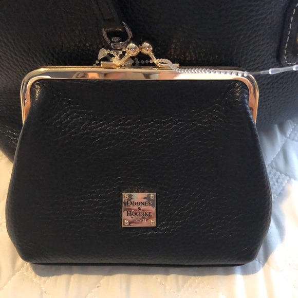 Dooney and bourke logo lock bag - Picture 4 of 12